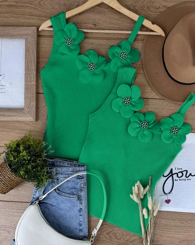 Top mujer 2024 moda de verano patrón Floral decoración con cuentas Casual cuello en U liso sin mangas ajustado camiseta sin mangas de punto para uso diario