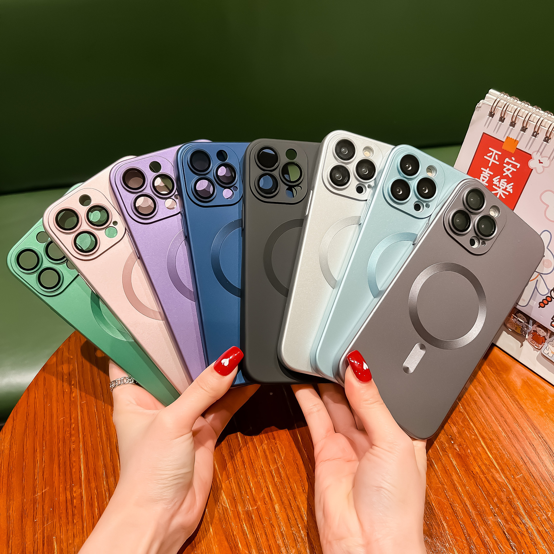 หรูหราสำหรับ Magsafe Matte Case สำหรับ iPhone 13 11 12 14 15 Pro Max Magnetic Wireless Charging Case เลนส์ป้องกันกรณีอ่อน