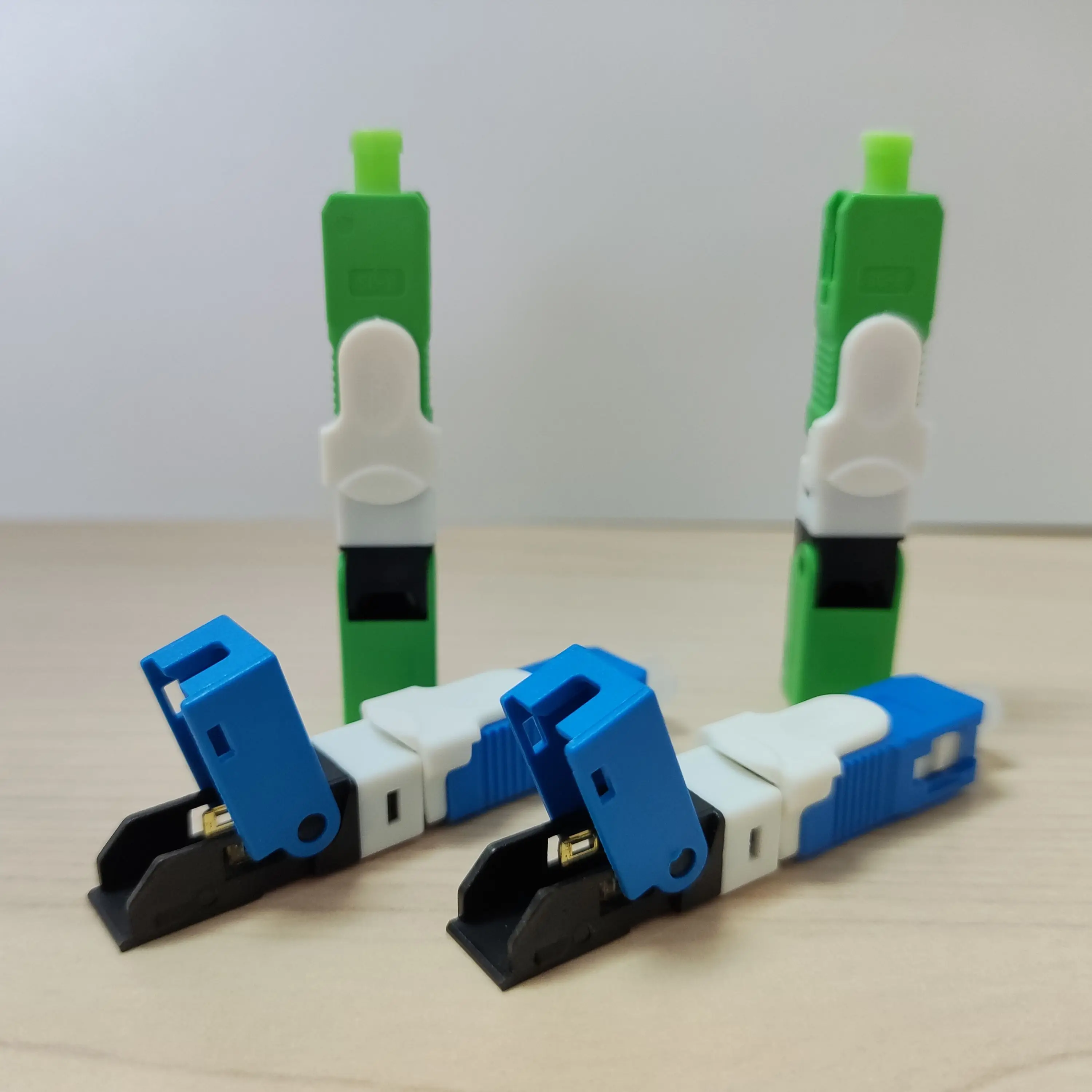Gratis Verzending 100/200 Stks/partij Fth Esc250d Sc Apc & Sc Upc Single-Mode Glasvezel Snelkoppeling Ftth Sm Optische Snelle Connector