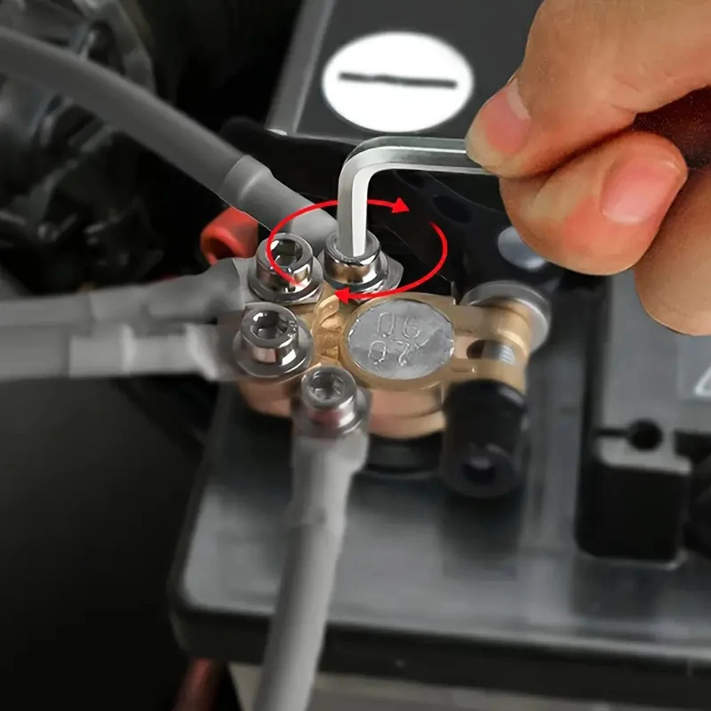 Aluminiumlegierung Autobatterieklemme 12V 24V Positive Negative Power Lug Posts Quick Release Top Clip Connectors