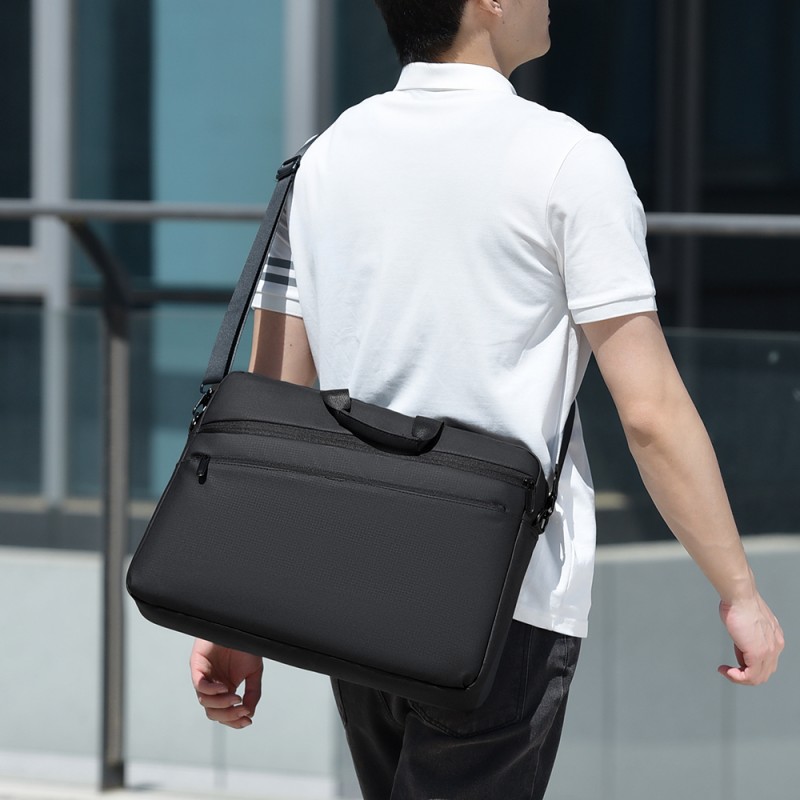 Laptop Bag 15.6-17.3 Inch,Business Briefcase,shoulder bag for men ,adjustable shoulder strap, suitable for daily commuting
