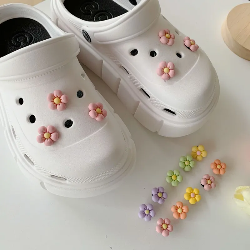10 Cái 5 Cánh Hoa Hoa Croc Quyến Rũ Nhà Thiết Kế Tự Làm Sáng Bóng Bling Giày Decaration Cho Croc JIBS Đựng Quần Áo Trẻ Em Bé Trai Nữ bé Gái Quà Tặng