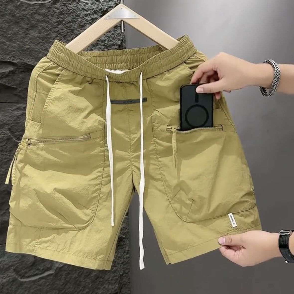 Calções de carga com zíper de bolso de verão masculino na moda marca versátil solto de secagem rápida esportes soltos casuais calças de praia de cinco pontos