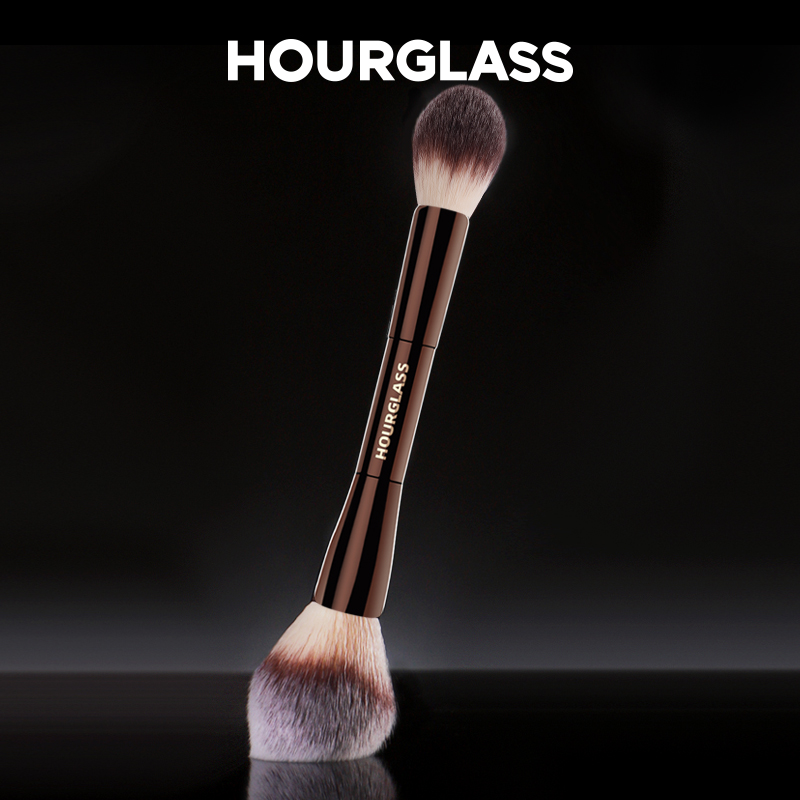 Hourglass Makeup Brush- No.18 Veil Powder Brush Soft Fiber Hair Double Head Powder Fashion Design Single Face Brush