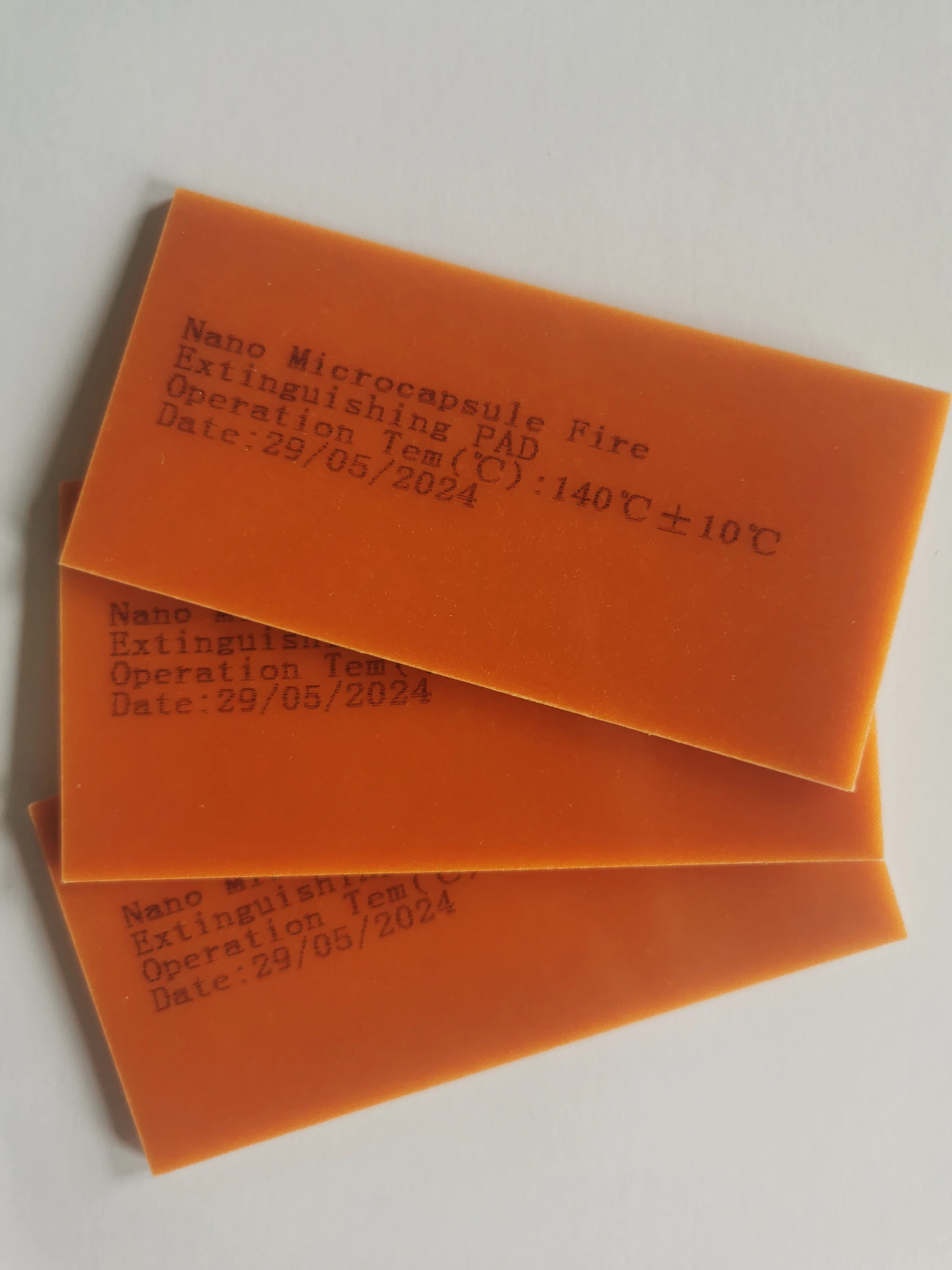 Automatic Perfluorohexanone Microcapsule Fire Extinguishing Sticker Pad for Power Box or Battery Pack