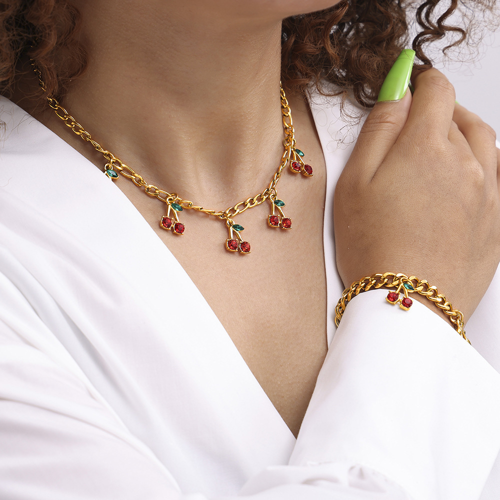 Colar e pulseira de joias cereja de aço inoxidável 2025 para mulheres gargantilhas da moda feitas à mão com strass de vidro