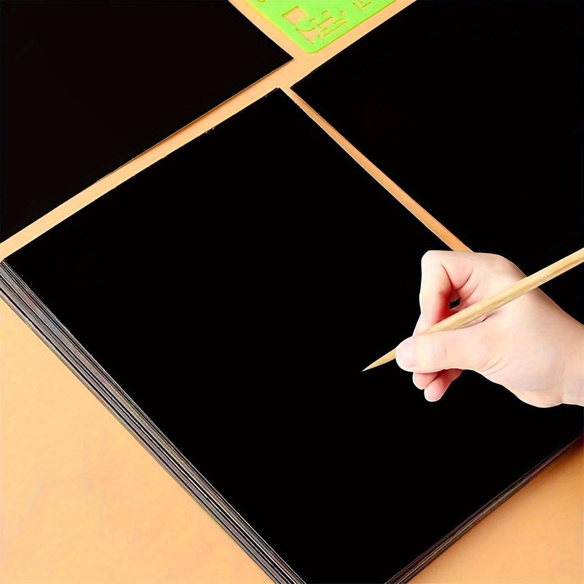 50 piezas de papel mágico para rascar, kit de rascar de papel artístico de arcoíris con 5 palos para regalos de fiesta de cumpleaños y vacaciones