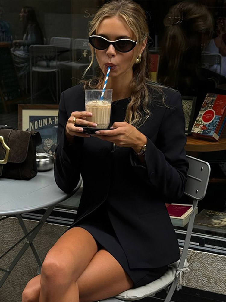 Conjunto de saia feminina elegante