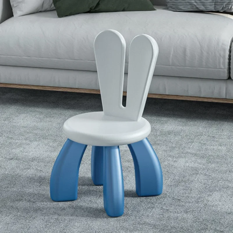 Cadeira infantil de desenho animado com encosto, estrutura sólida, banco antiderrapante, seguro e insípido, com almofada para os pés para uso infantil