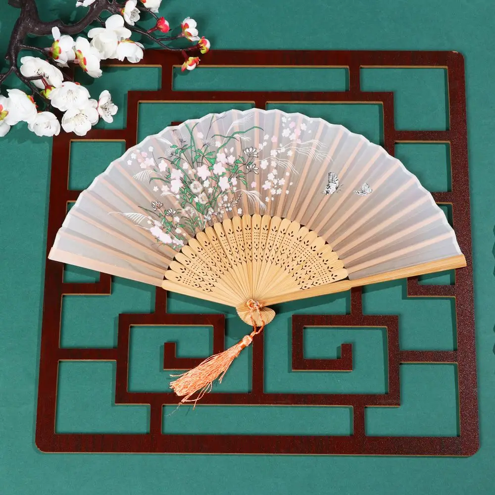 Retro Flower Pattern Home Decoration Elegent Bamboo Folding Fan Chinese Style Painting Handheld Fan Dance Performance Props