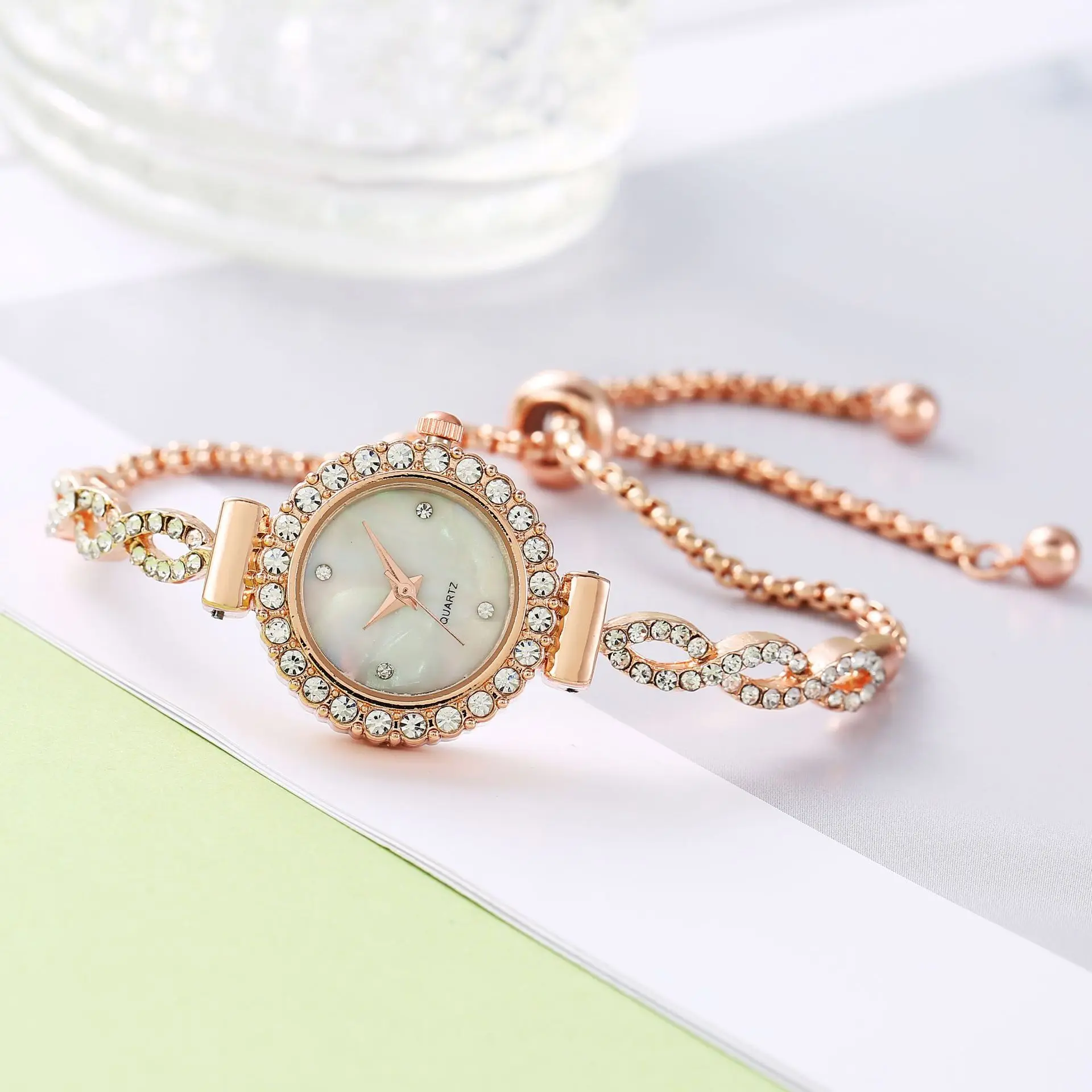 Relojes de lujo para mujer, relojes de pulsera de cuarzo simples, relojes de esfera pequeña, pulsera, reloj de regalo para mujer, reloj femenino