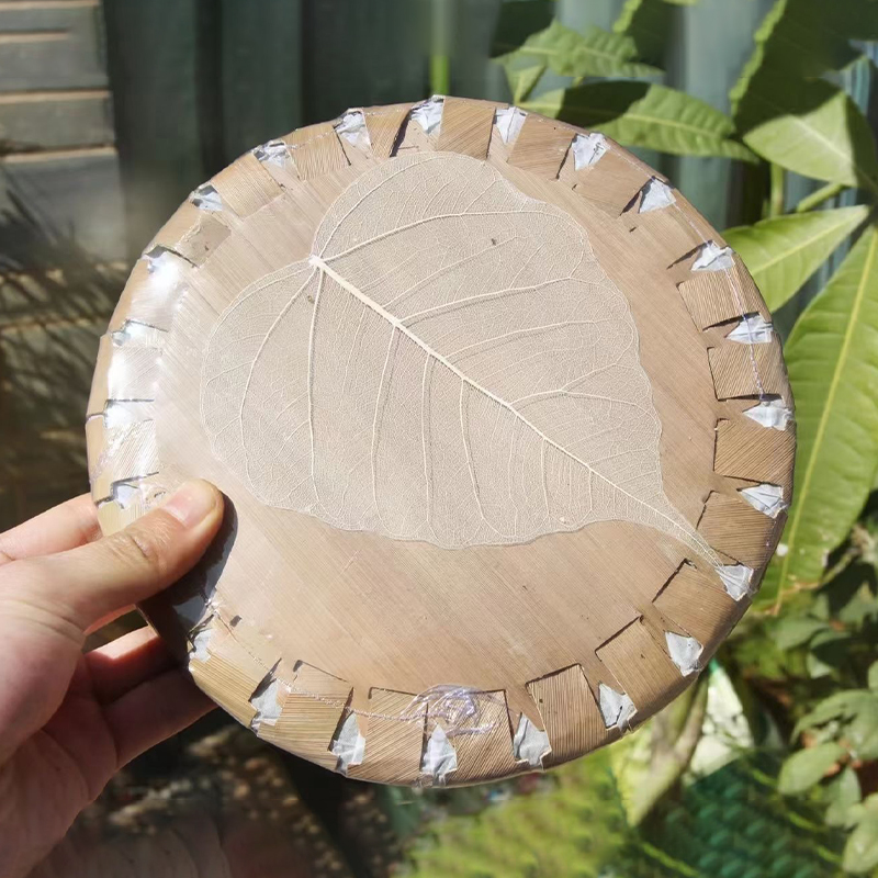 Natural Chinese Yunnan Pu'er Tea Set Bamboo Shell Packaging Pu erh Round Cake/Brick Shape/Cylindrical Shape Bamboo Shell Package