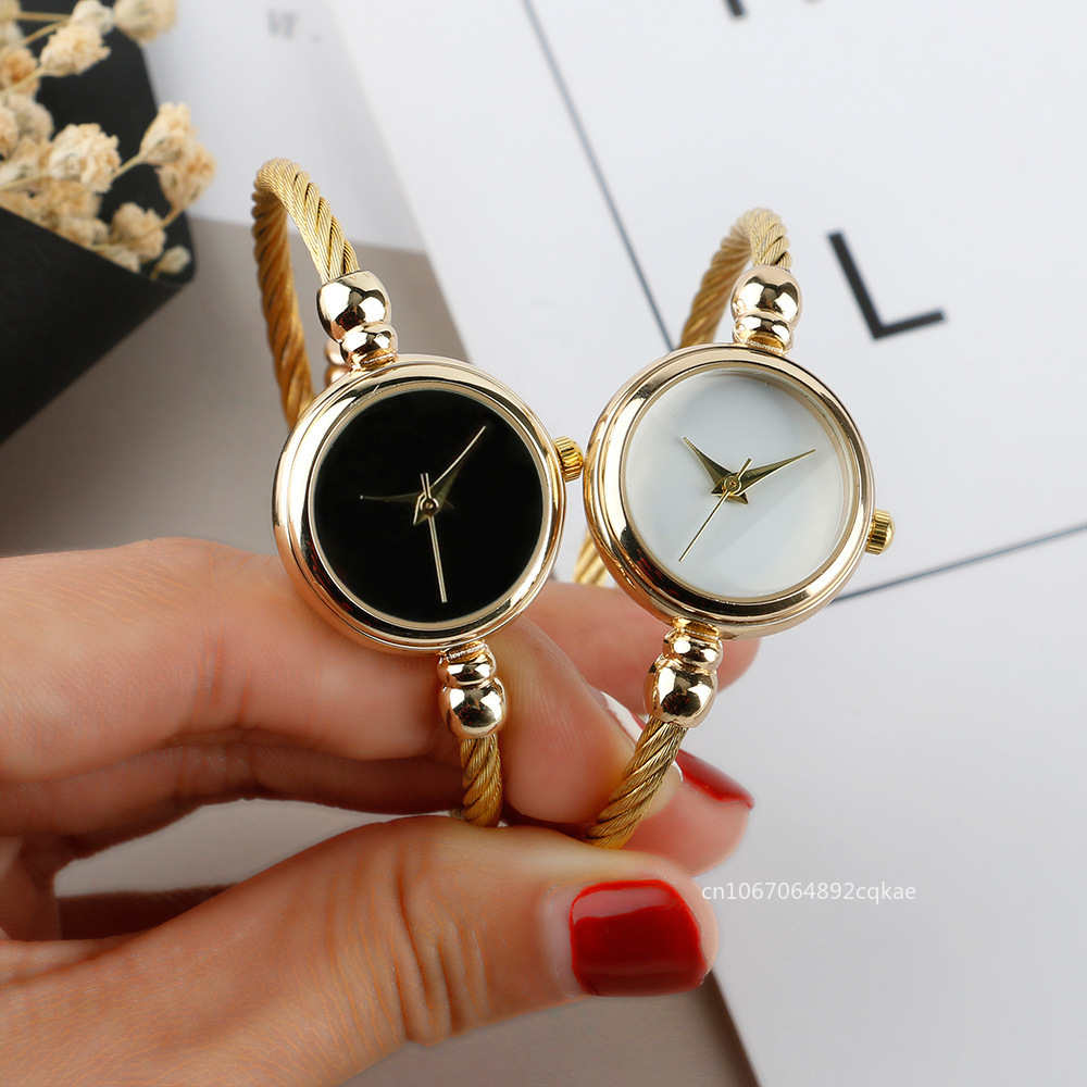 Moda de luxo feminino relógio dourado fio pulseira charme aço inoxidável retro senhoras quartzo relógio de pulso pequeno relógios casuais