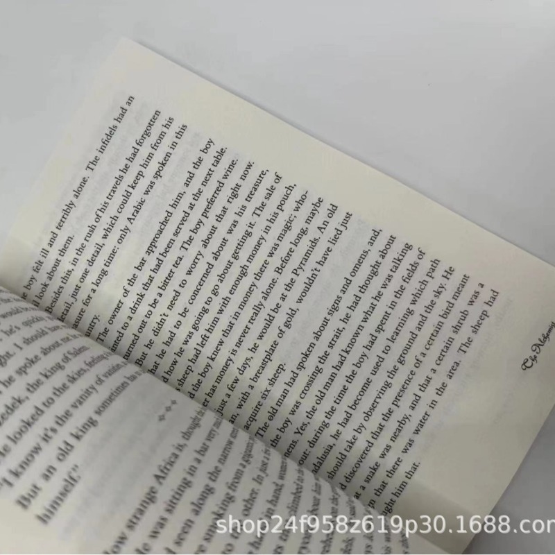 นักเล่นแร่แปรธาตุ โดย Paulo Coelho ฉบับครบรอบ 25 ปี นิยายวรรณกรรมคลาสสิก หนังสือภาษาอังกฤษ นวนิยายในภาษาอังกฤษ libro firmas