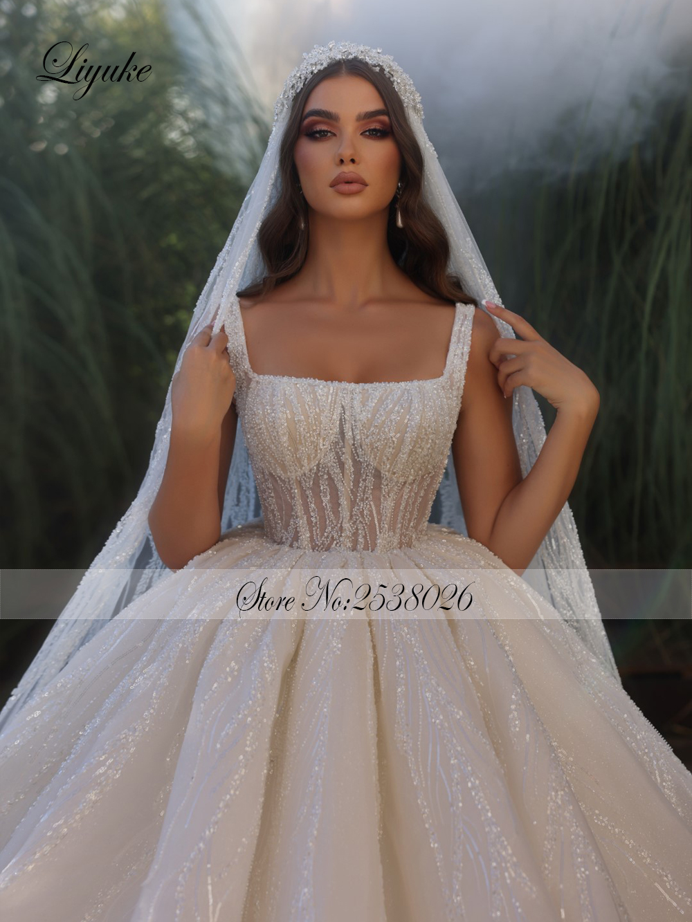Liyuke Ballkleid-Hochzeitskleider mit quadratischem Kragen, luxuriöse, atemberaubende, mit Perlen verzierte Perlenstickerei, Prinzessinnen-Brautröcke
