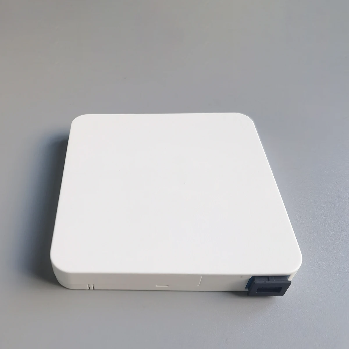 FTTH Fiber Access Box SC-Adapter mit Pigtail-Wandmontage 2120-T-1 Frontplatten-Verkabelungsgehäuse