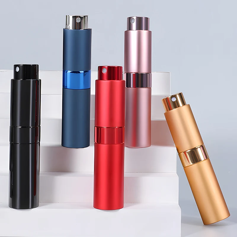Bottiglia di ricarica per profumo Bottiglia di profumo riutilizzabile in alluminio metallico da 8 ml Bottiglia spray Atomizzatore portatile Profumo da viaggio