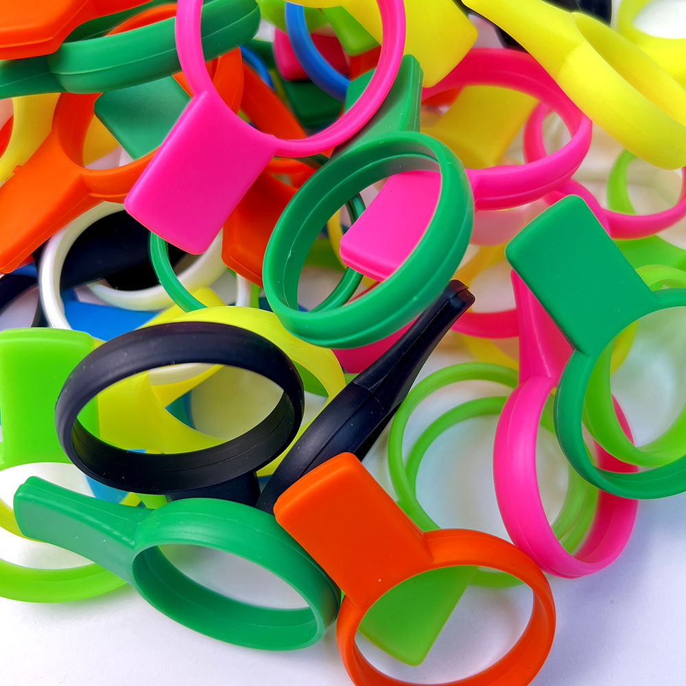 Tennis racket handle isolator posture corrector sports training accessory for accurately improving tennis skills