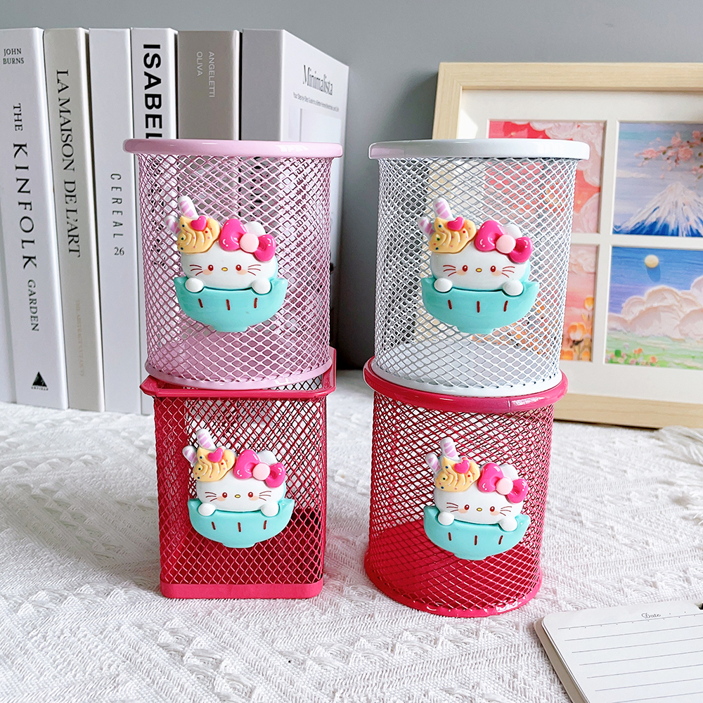 Sanrio Series Cute Hello Kitty Fashion Pen Holder Desktop Decorations Anime Fans Girl Creative Round Pen Holder