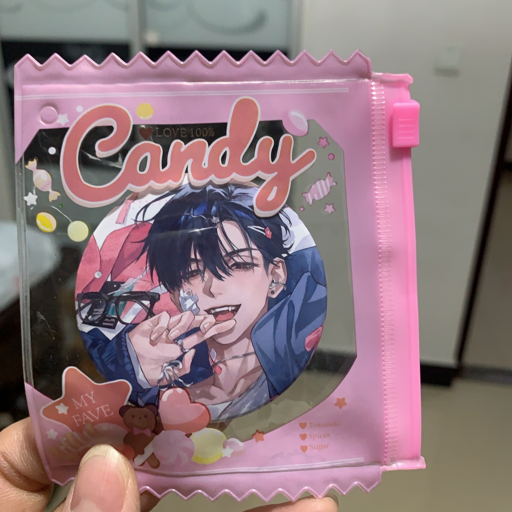 2 PCS/set Anime Alien Stage Brooches Tinplate TILL IVAN Badges Cartoon Figure Pins Backpack Accessories Props For Friend Gift