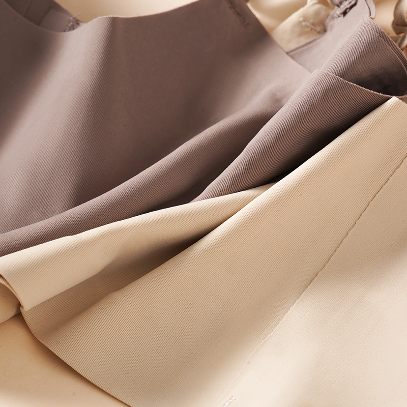 Soft Support Seamless Underwear Comfortable Gathering No Steel Ring Collection Light Thin Breathable Bra Style