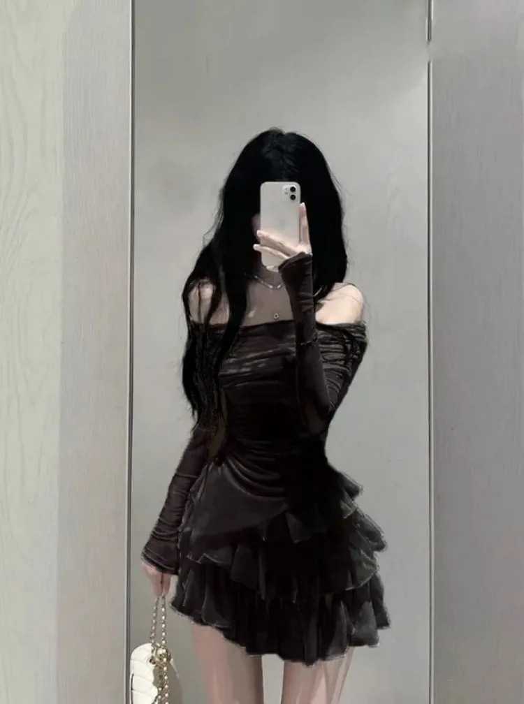 Conjunto de dos piezas de camiseta Irregular ajustada plisada lisa con cuello oblicuo para mujer + faldas de vestido de baile en capas dulces elegantes a la moda estética Y2k