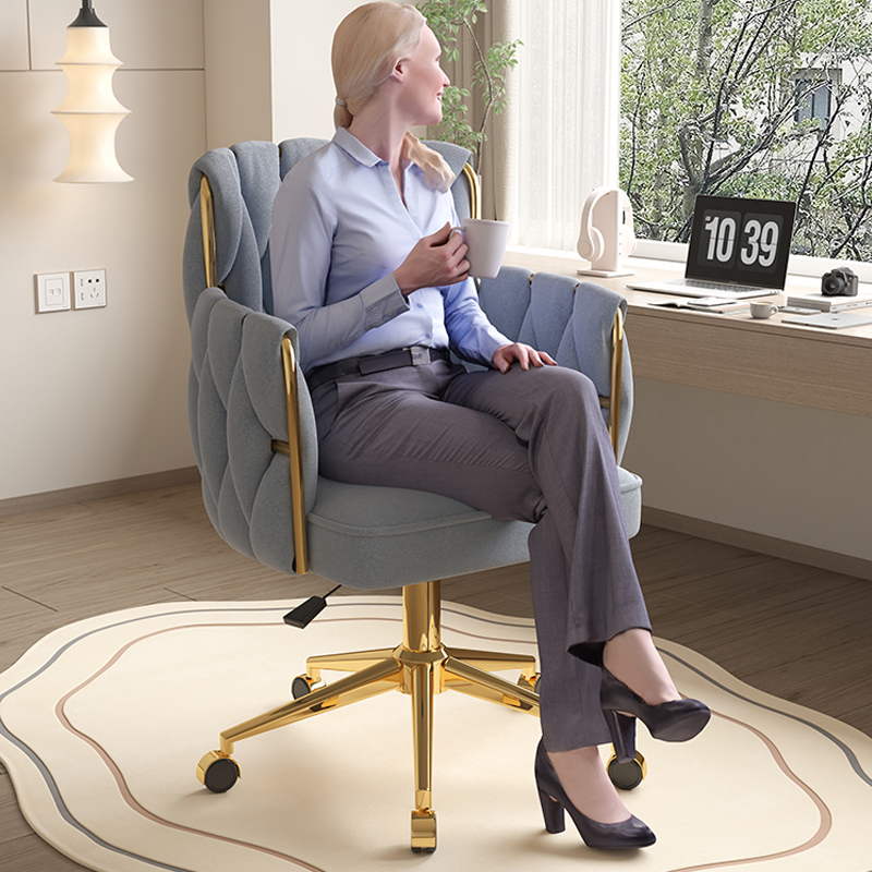 Silla de escritorio de terciopelo de lujo ligera, sillas cómodas para salón de uñas, tocador con respaldo moderno, sillón, muebles para sala de estar