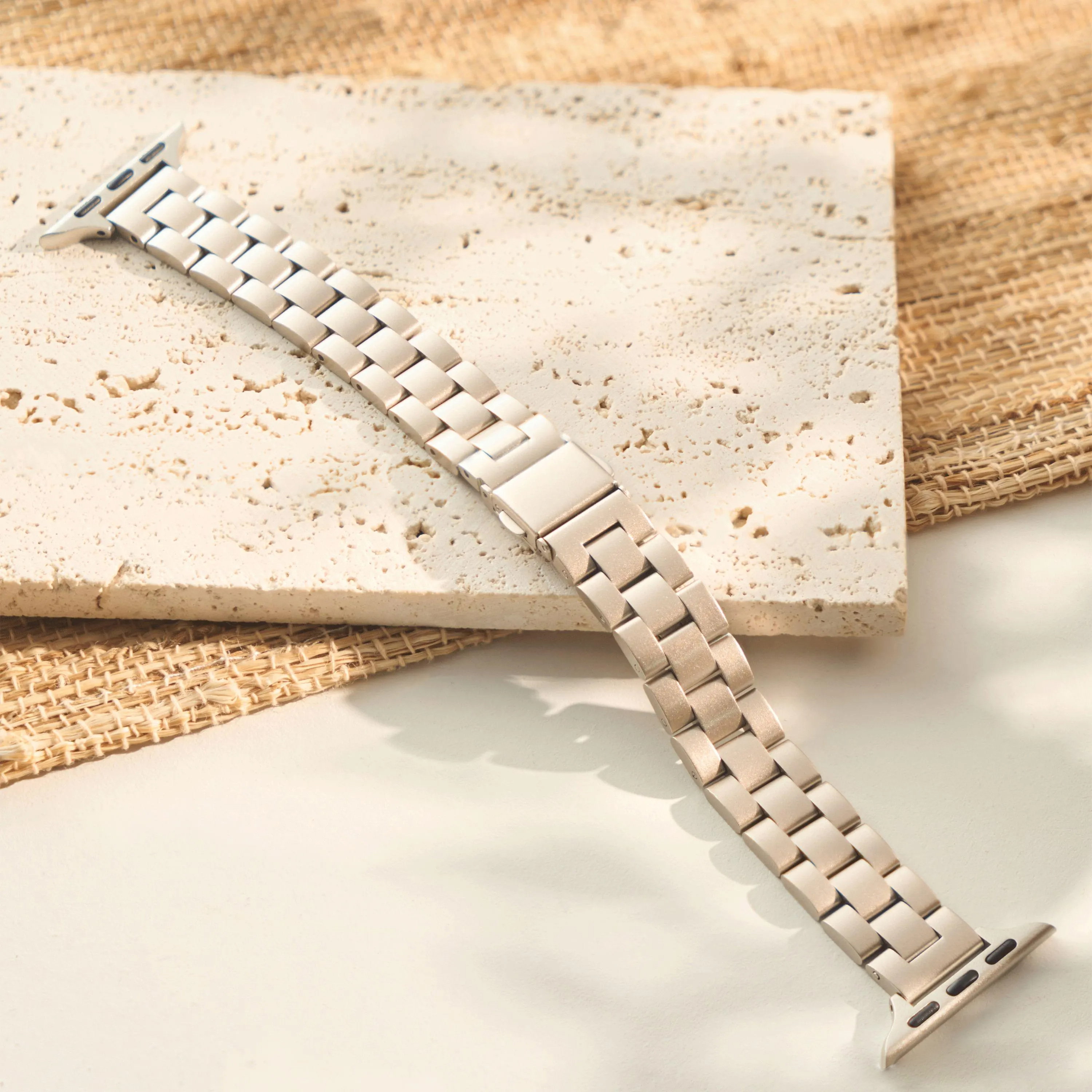 บางสําหรับ Apple Watch Band 45 มม.41 มม.44 มม.40 มม.42 มม.38 มม.49 มม.สแตนเลสสตีลสร้อยข้อมือโลหะ Iwatch Series 8 7 6 SE 3 Ultra