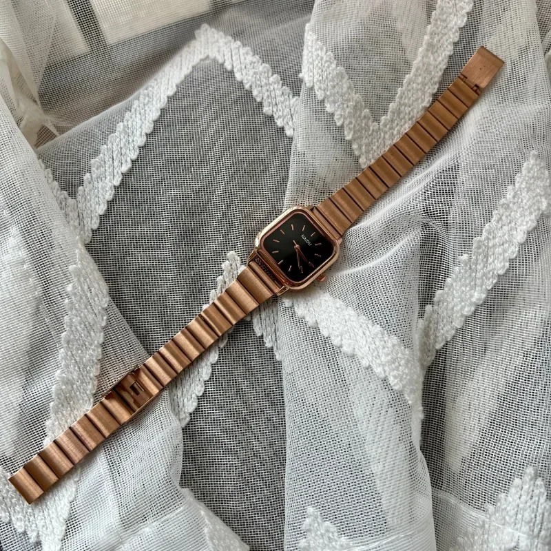 Reloj de cuarzo con correa de acero inoxidable para Mujer, Reloj de pulsera informal a la moda con esfera cuadrada, Reloj para Mujer, envío directo
