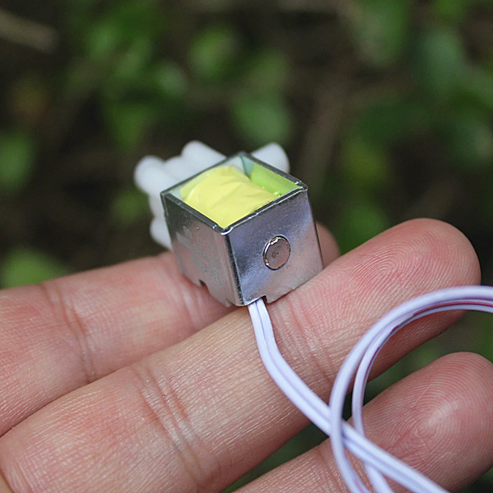 DC 12V N/C Mini Electric Solenoid Valve Normal Closed Miniature Electromagnetic Water Valve Air Vent Valve Small Control Valve