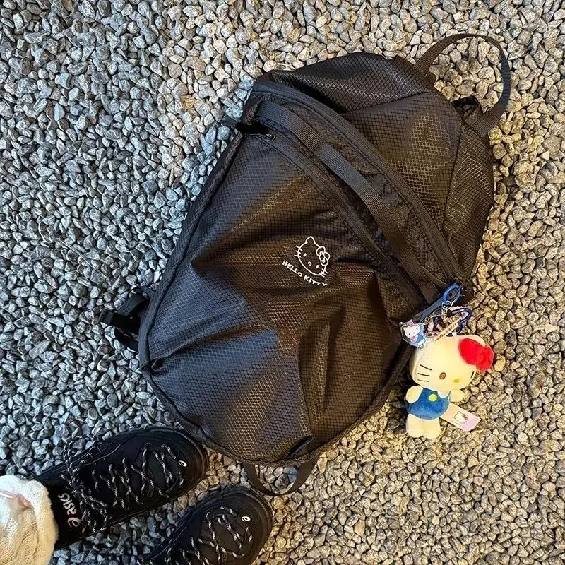 Mochila Sanrios Hello Kittys, bonita mochila escolar para estudiantes, gran capacidad, nuevo estilo universitario, mochila de negocios de almacenamiento de gran oferta