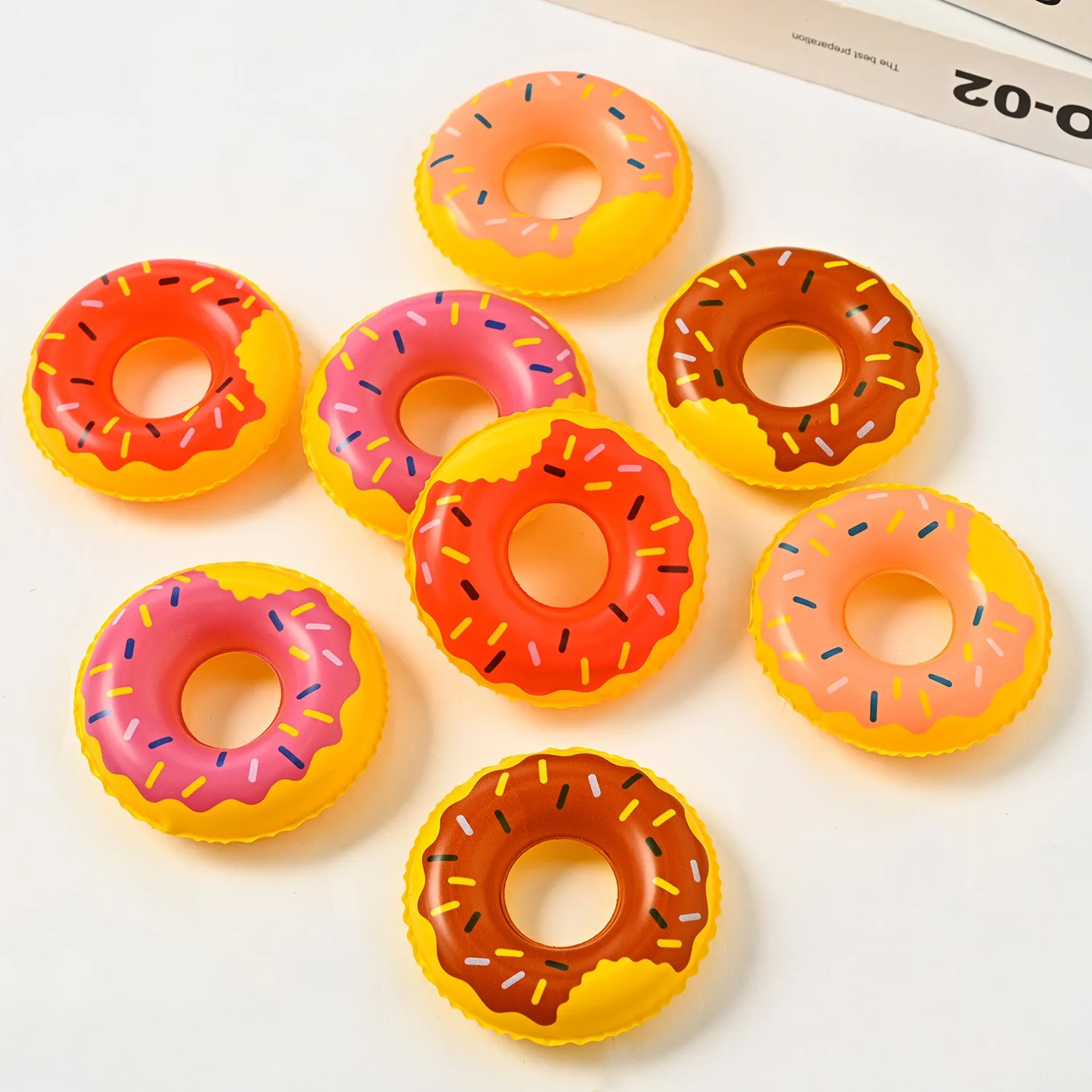 Mini anéis infláveis de natação, Donuts Little Yellow Duck Pattern, Brinquedos infantis jogos de água