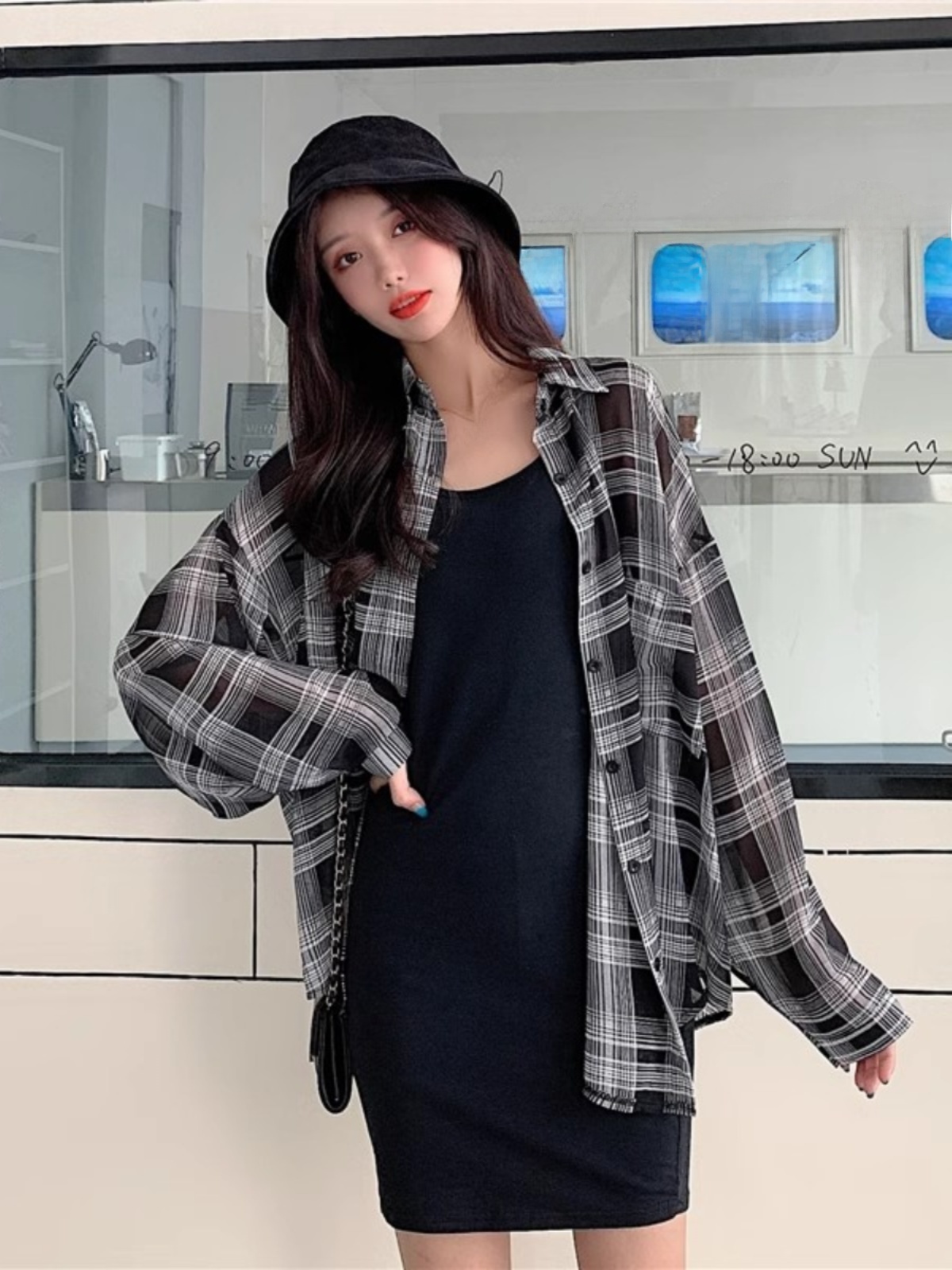 Csa Fena de Verão em Seda Gelada Xadrez, Fina, para Proteção Solar, Manga Longa, Crimento Médio, Material 00%