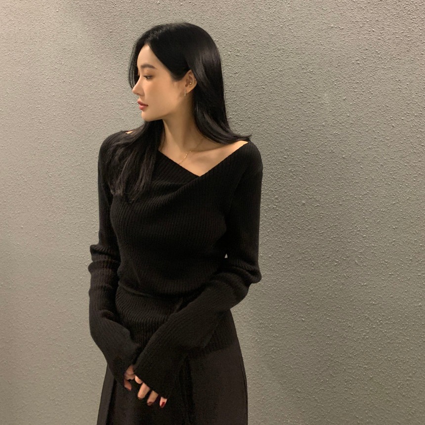スリムフィット長袖 V ネックニットセーター女性のスタイル秋冬ファッションデザインベルト付きトップ通勤ワンピースポリエステル繊維