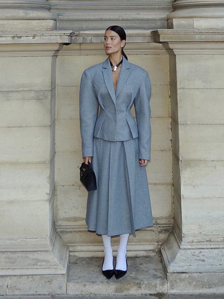 Jaqueta de ombro largo feminina e saias plissadas, jaqueta elegante de manga comprida com lapela e saia longa, roupas chiques femininas, outono