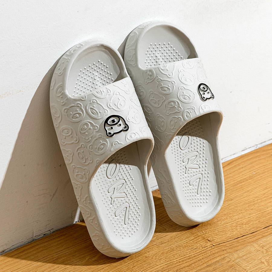 Pantofole da donna con stampa simpatico orso sandali da cartone animato estate coperta morbida resistente all'usura antiscivolo leggerezza coppia scarpe per il tempo libero
