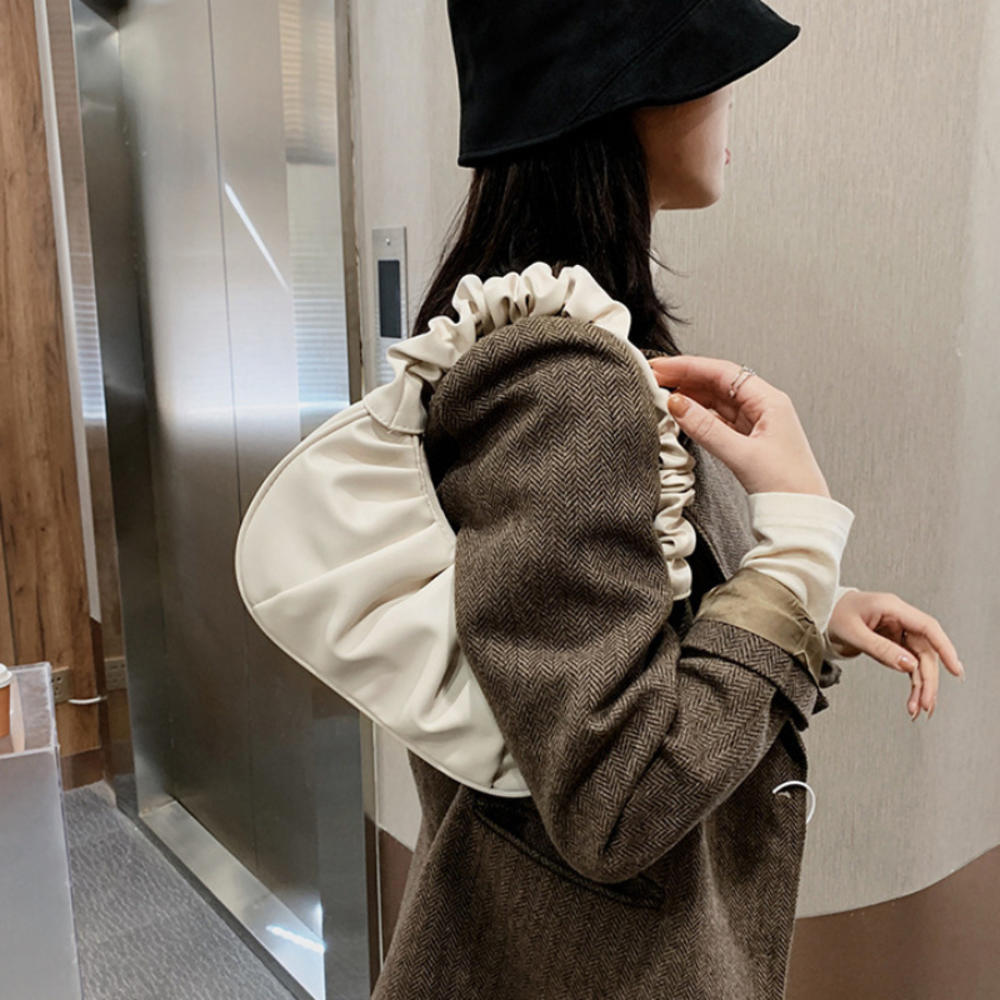 女性用プリーツPUクラウドハンドバッグ、レジャー用バッグ、ショッピングショルダーバッグ、女性用餃子ハンドバッグ、ファッション、2022