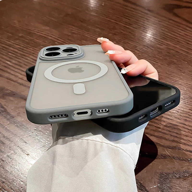 2024Magnetic Luxury Matte Translucent Armor Shockproof Case For iPhone 16 15 Pro 14 13 12 11 Pro Max For Magsafe Wireless Charg