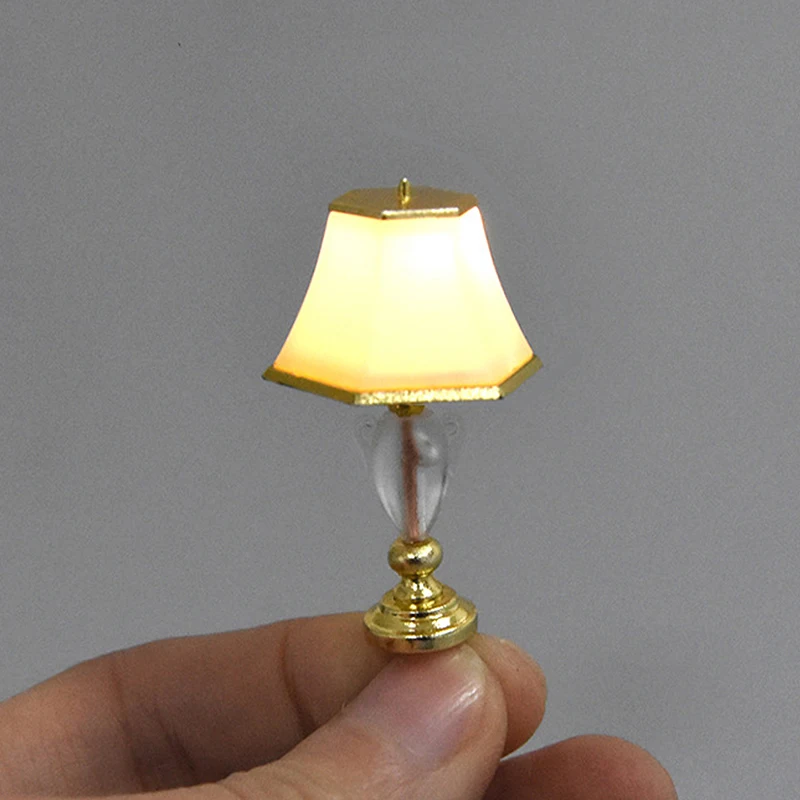 1:25 Mini Chiếu Sáng Đèn Bàn Nhà Búp Bê Lắp Ghép Mô Hình Thu Nhỏ Phụ Kiện Búp Bê Ngủ Tầng Đèn Cho Trẻ Em,