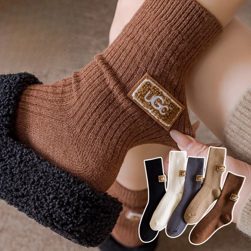 1-10 pares de calcetines acolchados gruesos y cálidos de invierno, calcetines de media pantorrilla de Color sólido, calcetines informales con logotipo bordado para mujer, ropa para clima frío