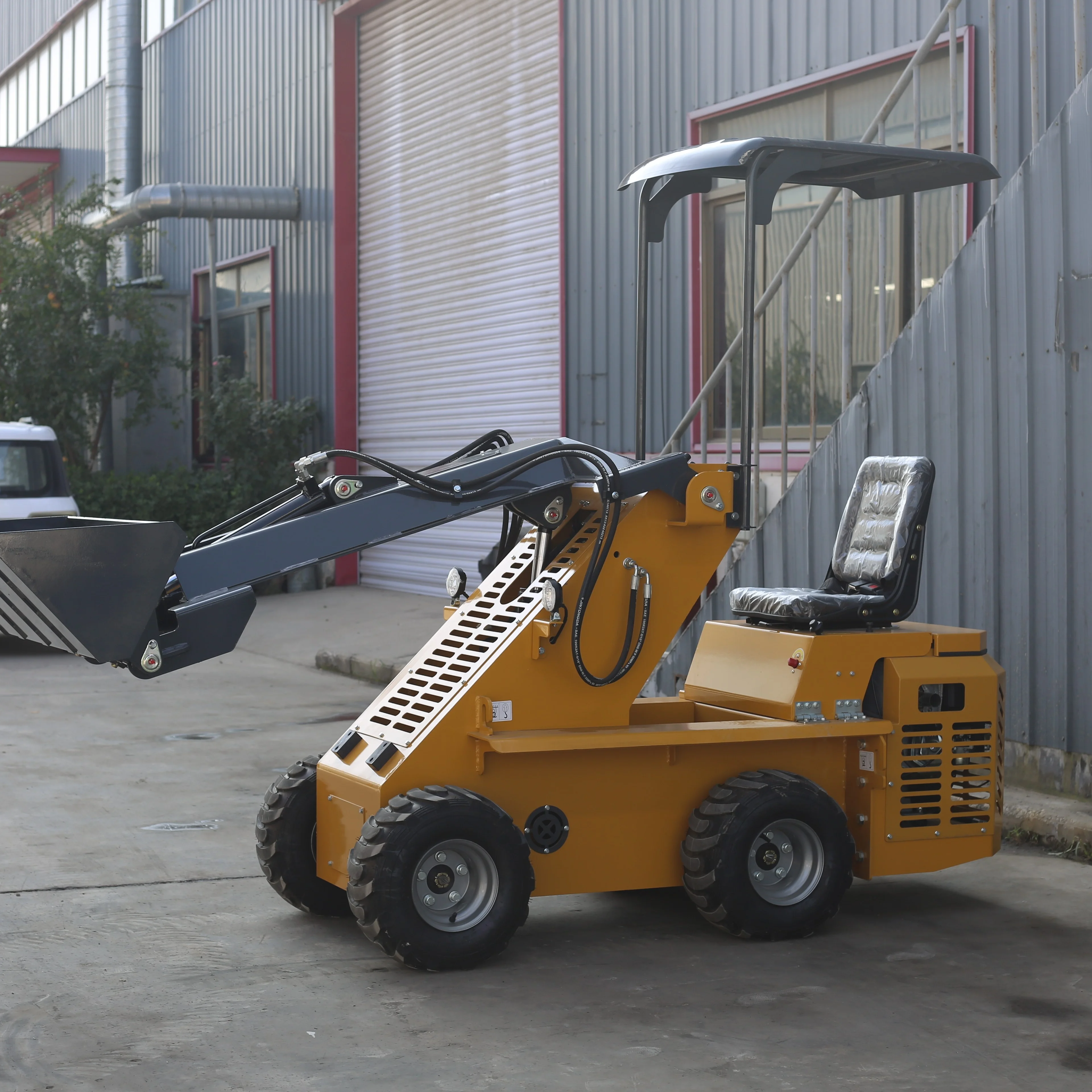 Wheel Skid Steer Loader Customized  Mini  loader Skidsteer  loader Front Loader  Free shipping Kubota EPA Euro V Small Loader