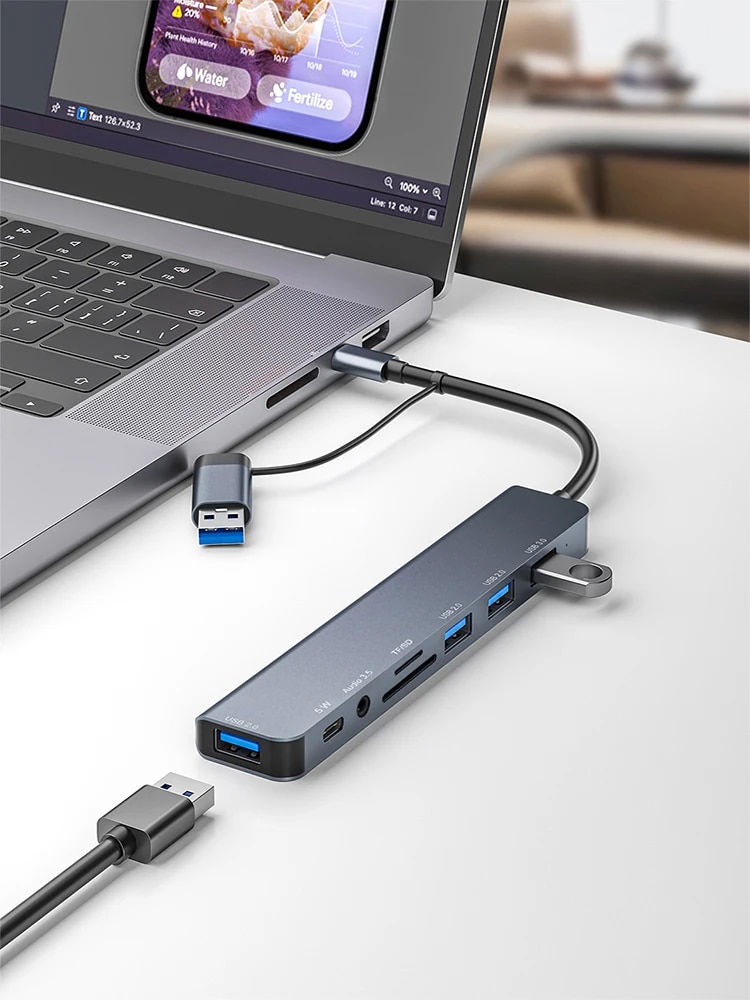 Koncentrator USB C USB 3.0, z 1 portami USB 3.0, 3 X USB 2.0 i 1 X USB C, czytnikiem kart SD/TF, 3,5 mm Aux, aluminiowym rozdzielaczem USB 8 w 1