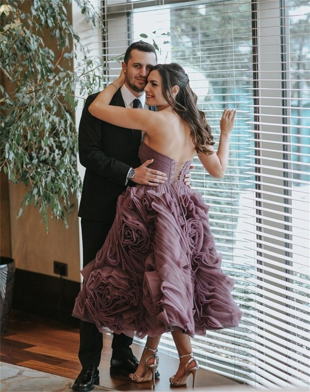 Amanda Tulle ดอกไม้ A-Line robes de soirée ข้อเท้า-ความยาว Strapless ชุดราตรีวันวาเลนไทน์ชุดแต่งงานอย่างเป็นทางการ