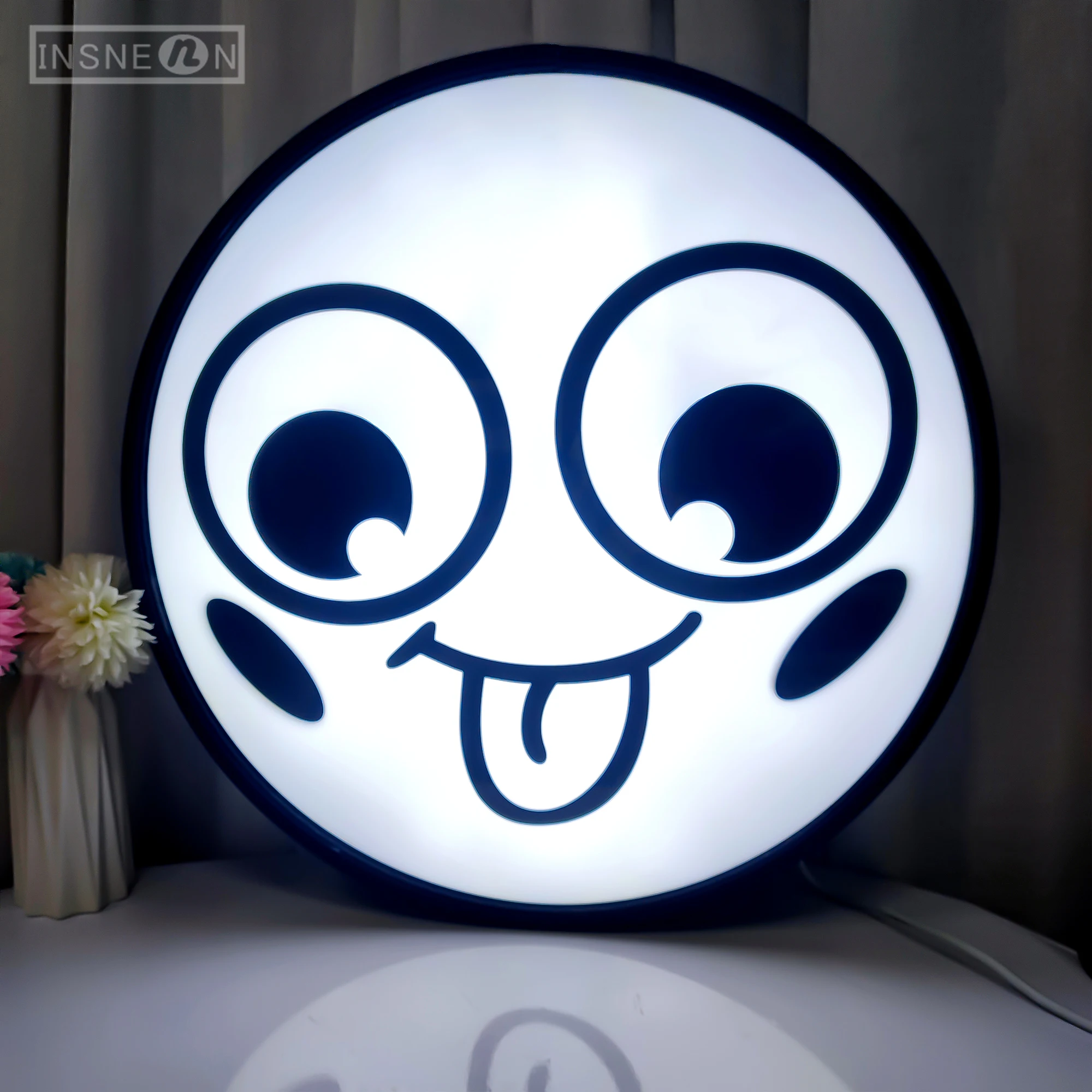 New Product Big Eyes Moving Frontlit Custom Size Light Box Wall Dynamic Led box for Advertising