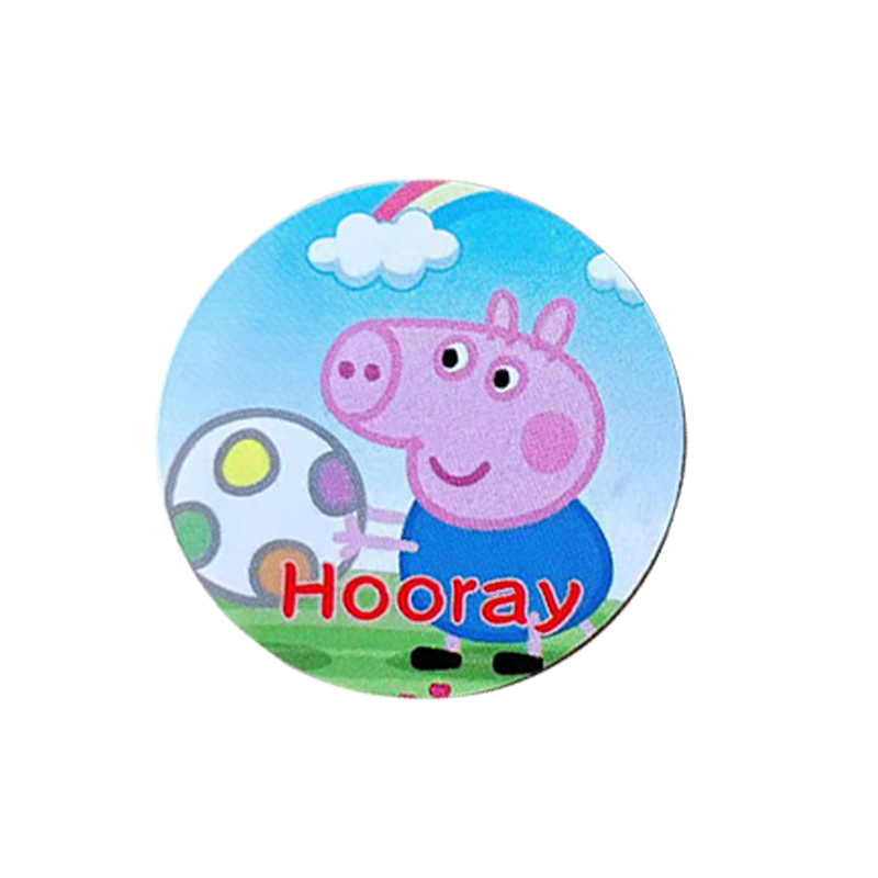 Peppa Pig George Adesivo de recompensa de jardim de infância 500 peças/rolo Pig Family Pig Pai Mãe Adesivo de desenho animado Brinquedo Presentes de aniversário para crianças
