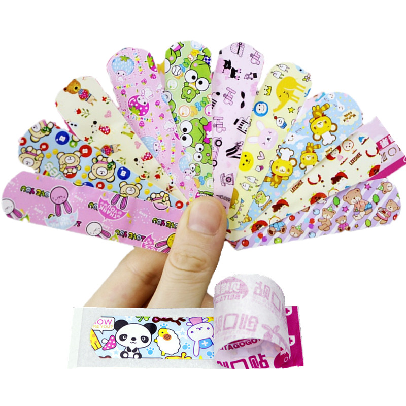 100 teile/paket Kawaii Pflaster Wasserdichte Curitas Cartoon Wundpflaster für Kinder Haut Dressing Streifen Patch Bandagen