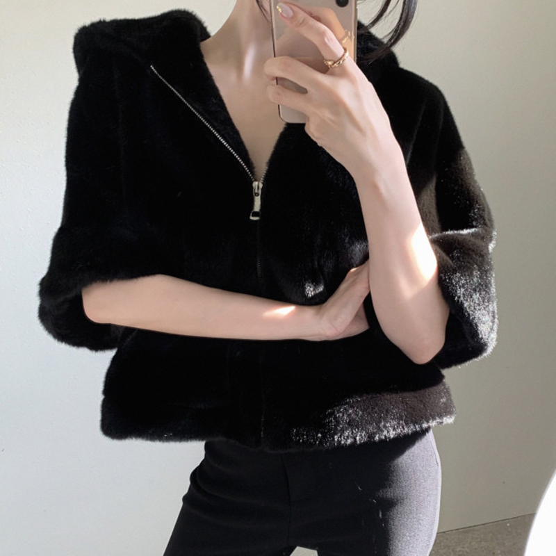 Casaco de Inverno Chic com Zíper, Solto e Versátil, Manga Curta, Capuz e Forro de Pele para Mulheres, Estilo Casual, Crime...