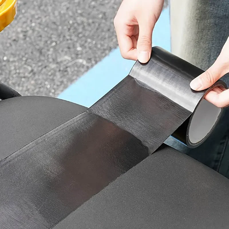 Il nastro adesivo a base di tessuto nero viene utilizzato per la riparazione di cuscini, sedili in pelle, divani, riparazione per perdite, nastro di riparazione resistente all'usura in pelle