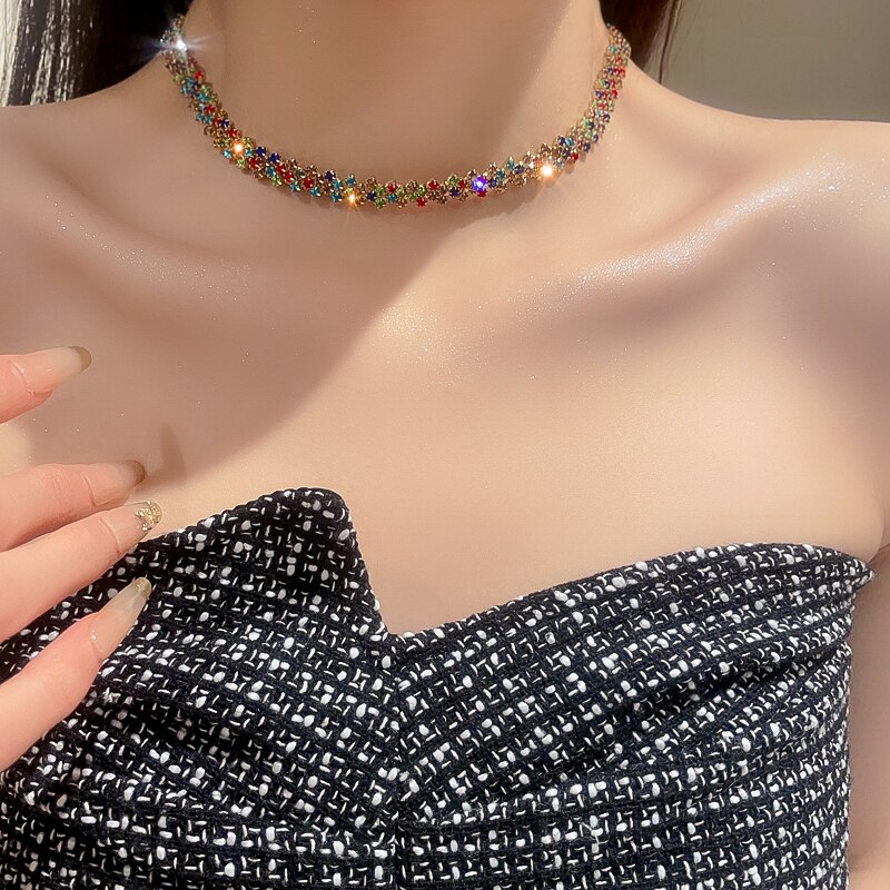 Collana girocollo di lusso con strass pieni lucidi per le donne Collane di cristallo geometriche personalizzate Regali per feste di gioielli da sposa