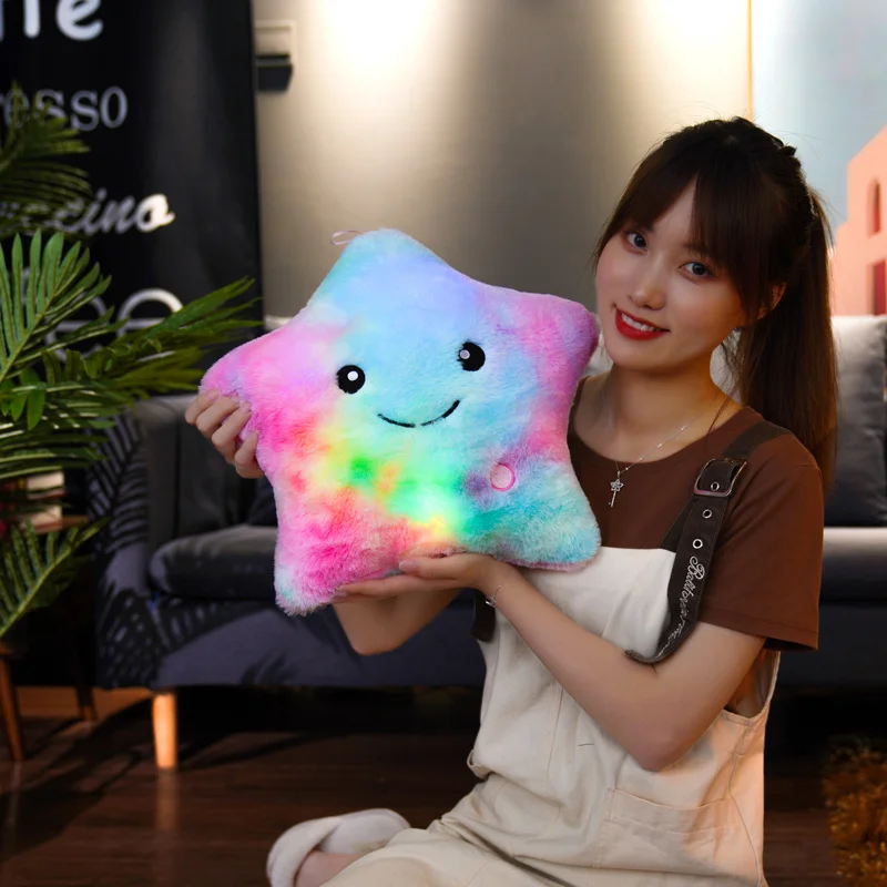 24*22 ซม.ของเล่นสร้างสรรค์ Luminous Star หมอนตุ๊กตา Plush เรืองแสงดาวที่มีสีสันเบาะไฟ LED ของขวัญของเล่นสําหรับเด็กเด็ก